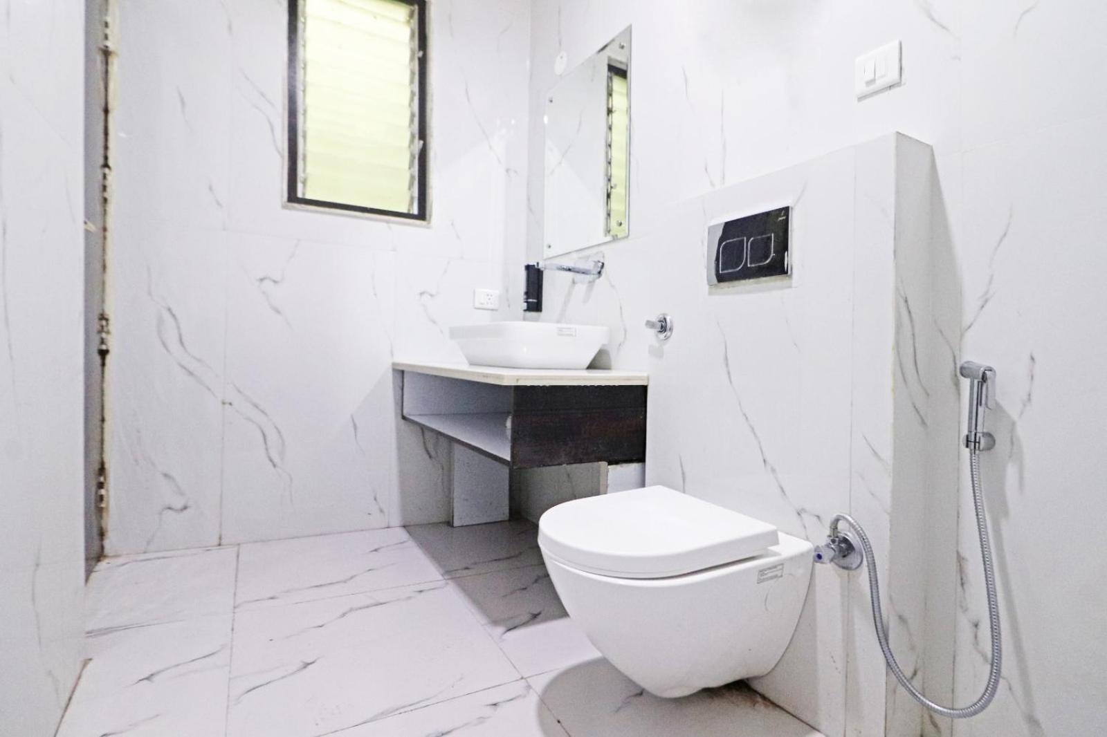 Hotel Almora Sky Near By Delhi International Airport With - Free Airport Pickup And Drop New Delhi Exterior photo